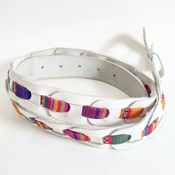 Vintage Belt Leather Tooled Textile Woven Colorful Boho Sz 36 Made in Guatemala - Picture 4 of 6